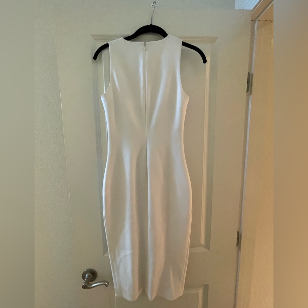 Gorgeous white midi dress - Picture 4 of 4